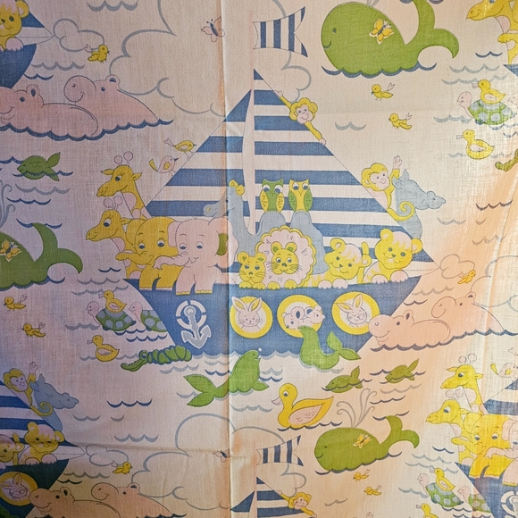 🐳 🌊Nautical vintage crib sheet and blanket set ⛵️ Flawless condition - Picture 8 of 8